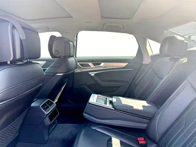 Audi A6L — Фото автомобиля 5