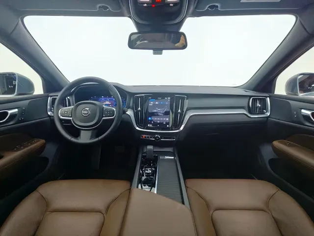 Volvo S60 — Фото автомобиля 14