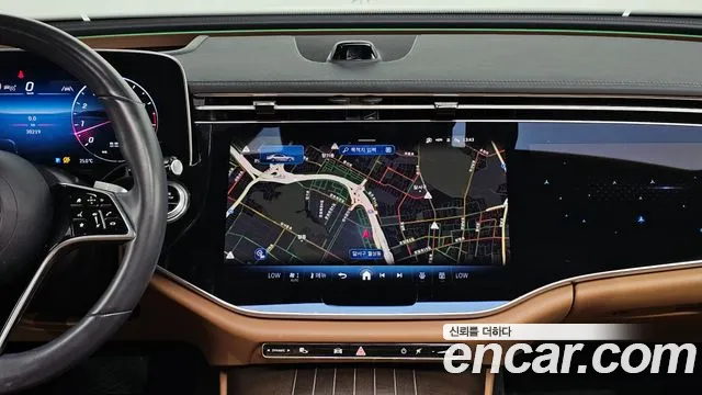 Mercedes-Benz E-Class E-класс W214 E300 4MATIC Exclusive — Фото автомобиля 7
