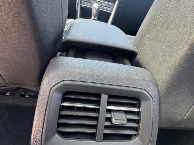 Volkswagen Tharu — Фото автомобиля 13