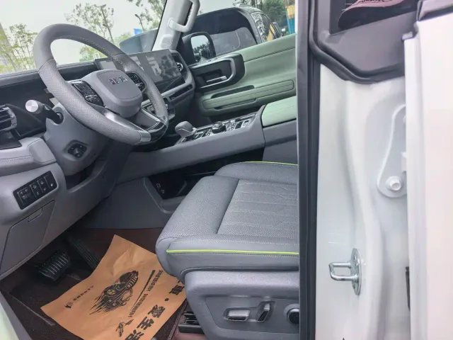 BAIC BJ40 — Фото автомобиля 6