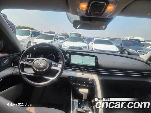 Hyundai AVANTE Avante (CN7) — Фото автомобиля 5