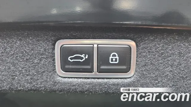 Hyundai Grandeur GN7 — Фото автомобиля 20