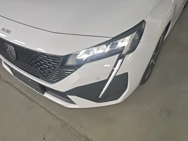 Peugeot 408 — Фото автомобиля 23