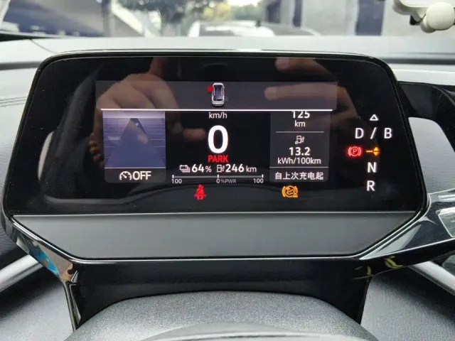 Volkswagen ID.4 Crozz — Фото автомобиля 14