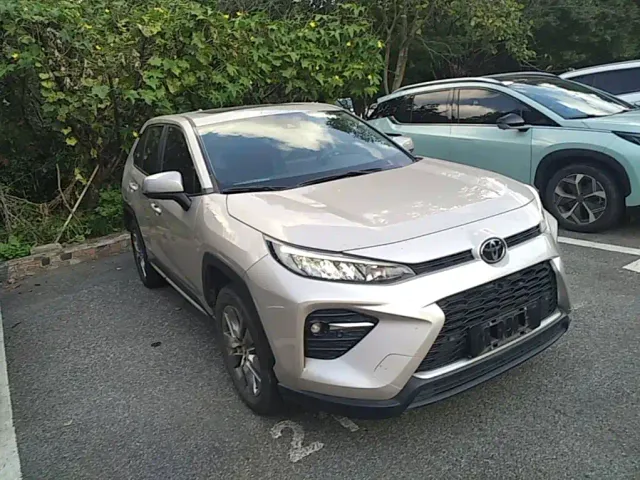 Toyota Wildlander — Фото автомобиля 3