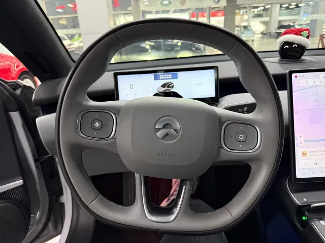Nio ET5 Touring — Фото автомобиля 5