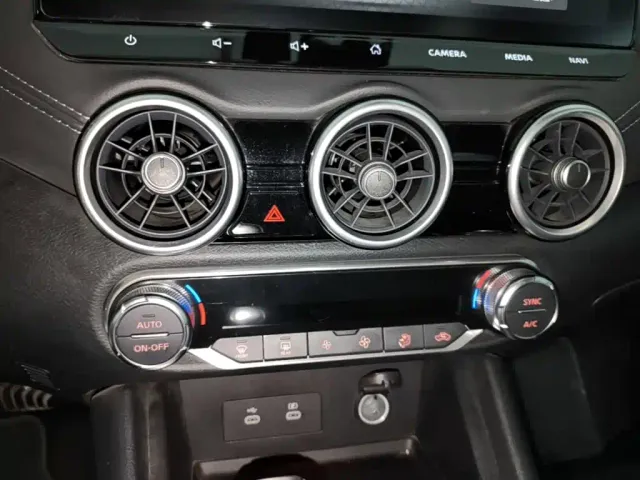 Nissan Sylphy — Фото автомобиля 8