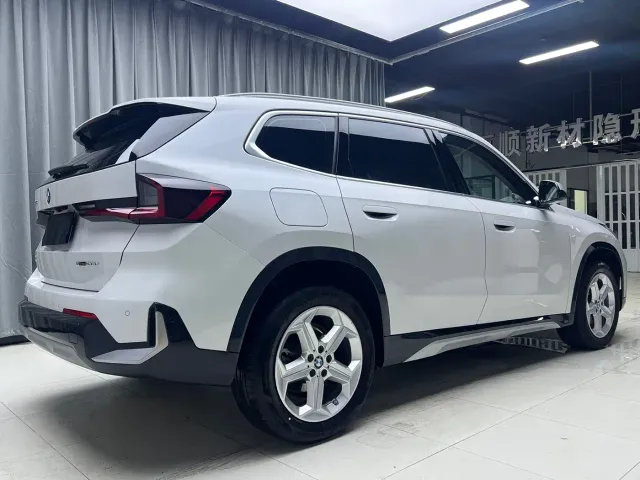 BMW X1 — Фото автомобиля 6