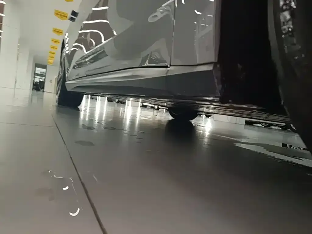 NIO NIO ET5T 2024 75kWh Touring — Фото автомобиля 20