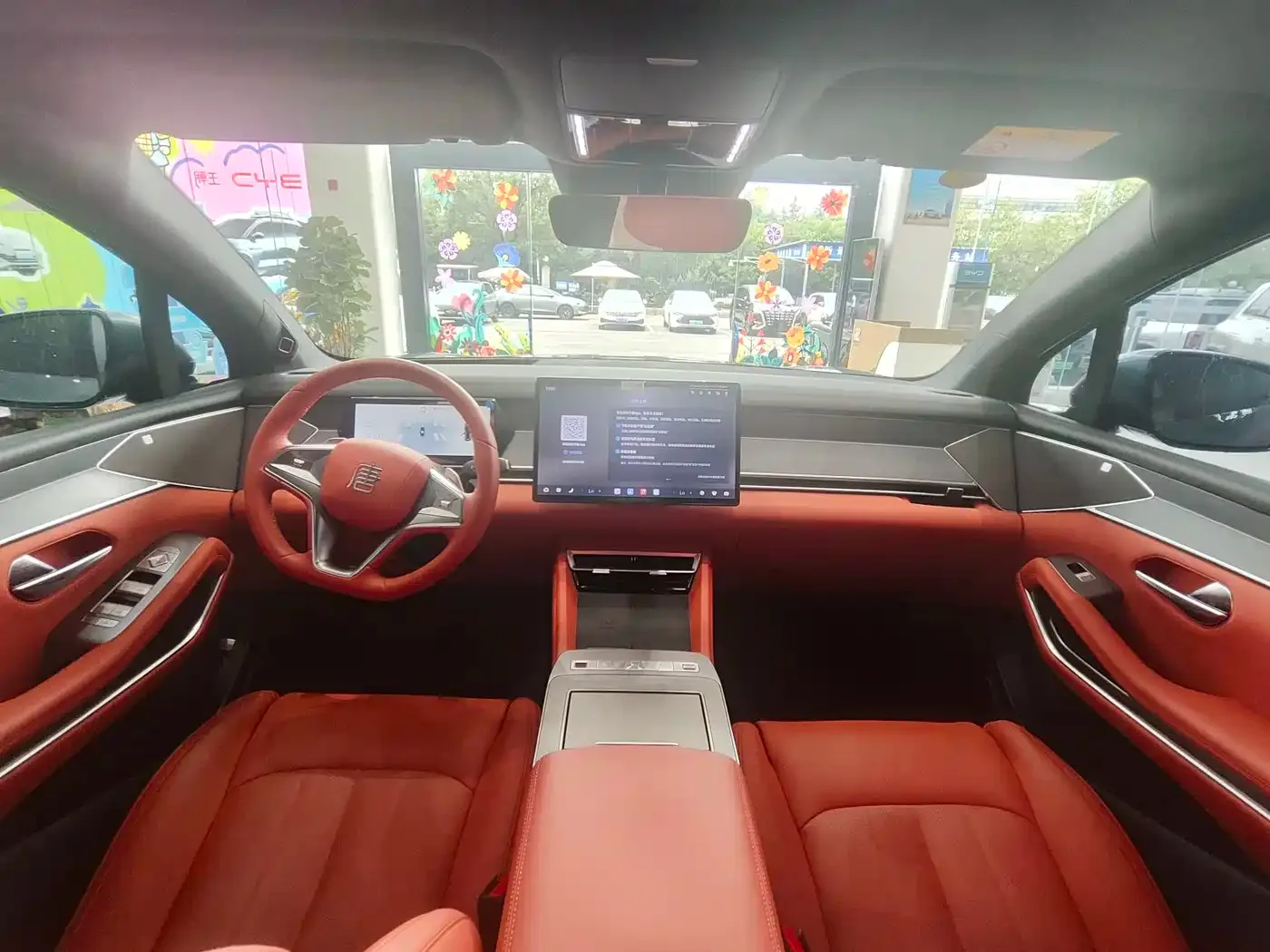 BYD Tang L 2025 DM 175KM Drone Player Edition — Фото автомобиля 15