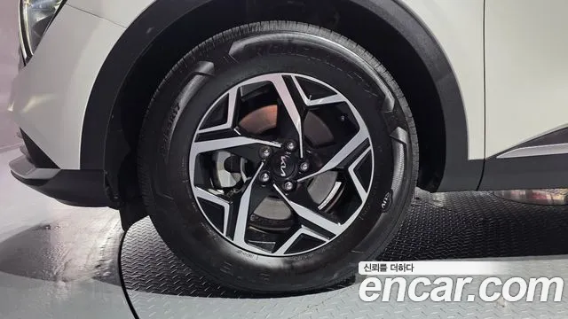 Kia Sportage Sportage 5-е поколение Дизель 2.0 2WD — Фото автомобиля 5