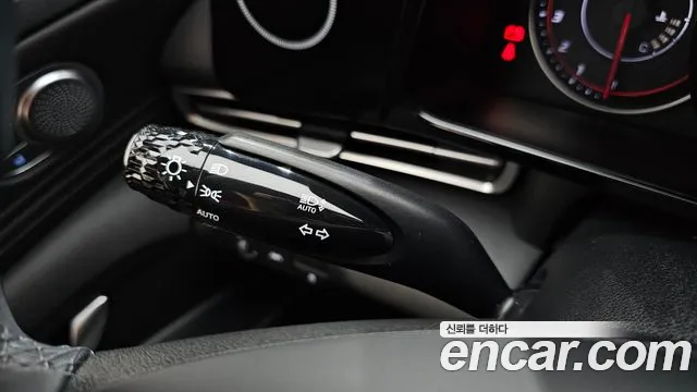 Hyundai Avante CN7 — Фото автомобиля 30