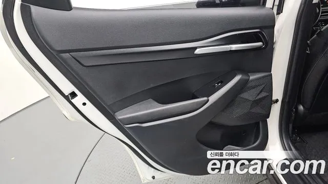 Kia Seltos New — Фото автомобиля 14
