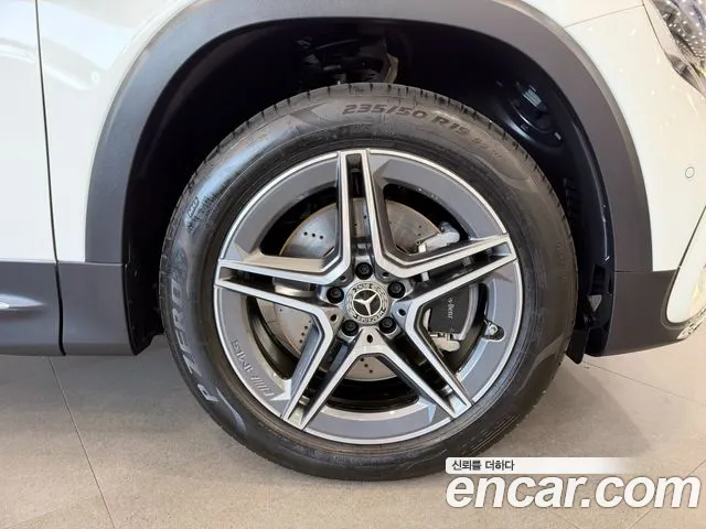 Mercedes-Benz GLB-Class X247 — Фото автомобиля 5