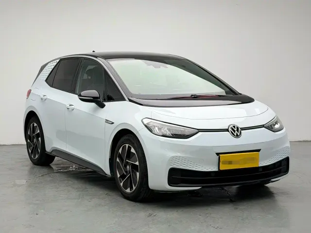 Volkswagen ID.3 — Фото автомобиля 3