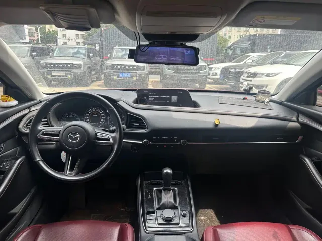 Mazda CX-30 — Фото автомобиля 5