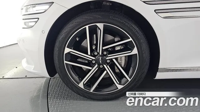 Genesis G80 RG3 — Фото автомобиля 5