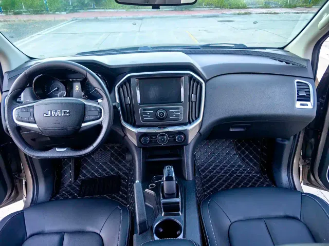 JMC Vigus 7 — Фото автомобиля 12