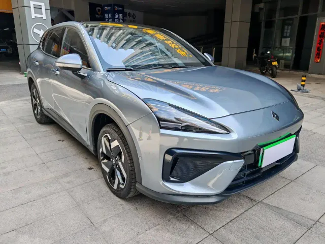 Baojun Yunhai — Фото автомобиля 3