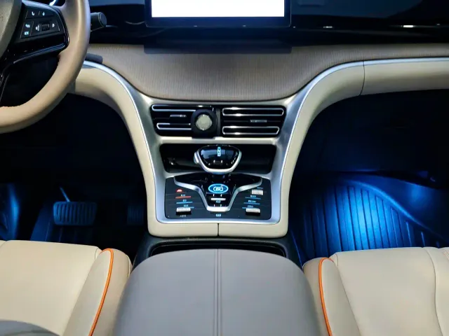 BYD Song Pro — Фото автомобиля 15