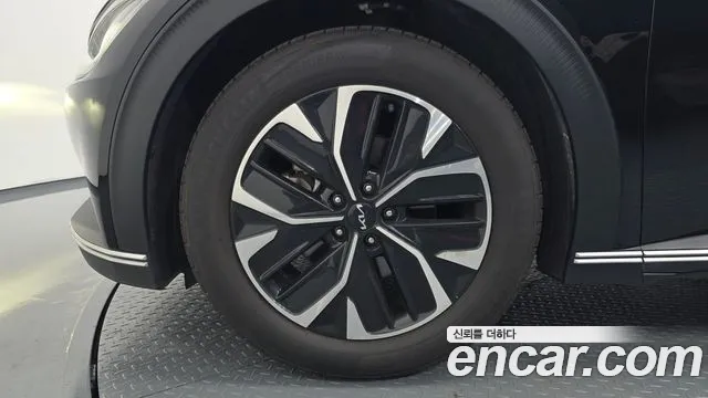 Kia EV6 — Фото автомобиля 5