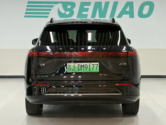Xpeng G9 — Фото автомобиля 5