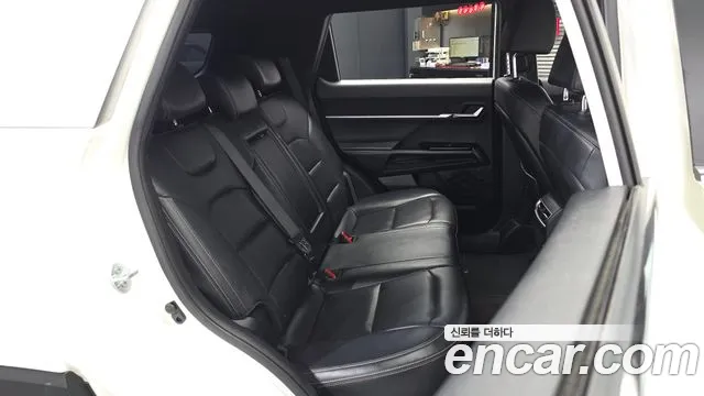 KG_Mobility_Ssangyong Torres Torres Бензин 1.5 2WD — Фото автомобиля 12