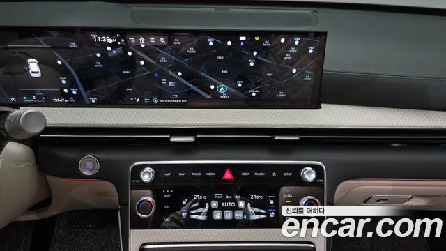Genesis GV80 — Фото автомобиля 20
