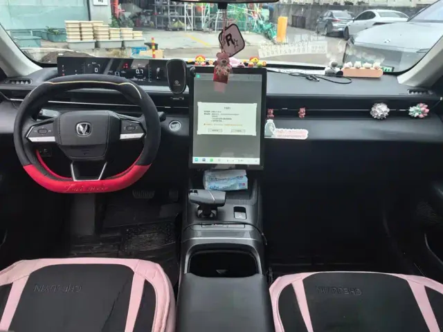 Changan Eado — Фото автомобиля 12
