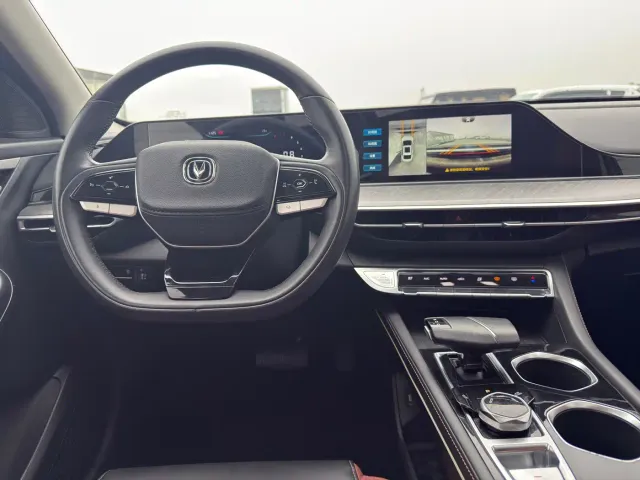 Changan Eado — Фото автомобиля 9