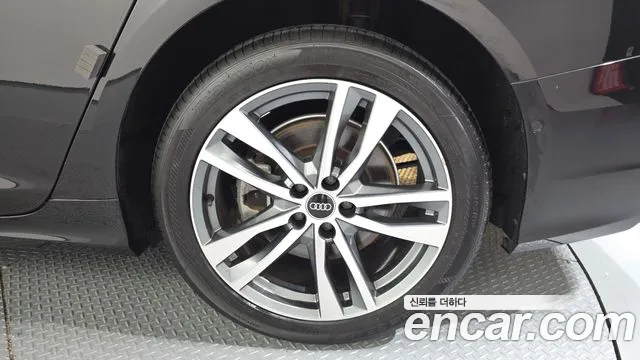 Audi A6 45 TFSI Premium — Фото автомобиля 20