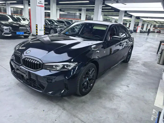 Фотография автомобиля — BMW 3 Series