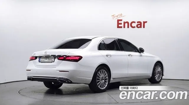 Mercedes-Benz E-Class W213 — Фото автомобиля 2