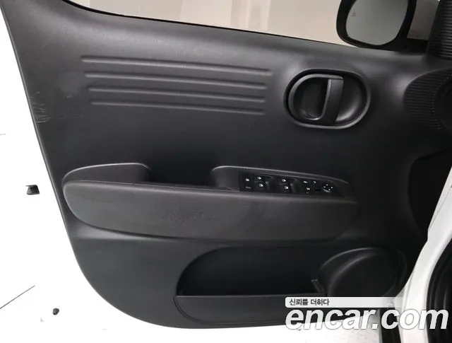 Hyundai Casper — Фото автомобиля 11