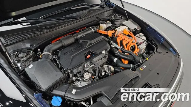 Hyundai Grandeur GN7 — Фото автомобиля 9