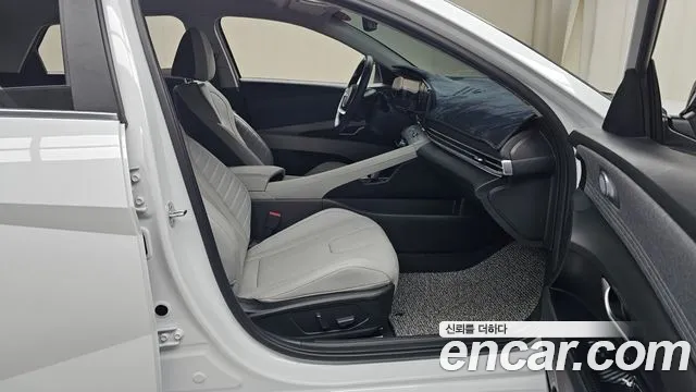 Hyundai Avante — Фото автомобиля 16