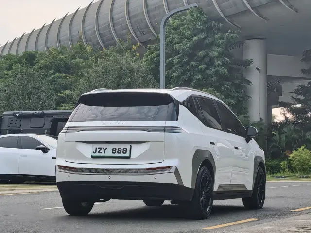 GAC Aion Y — Фото автомобиля 7