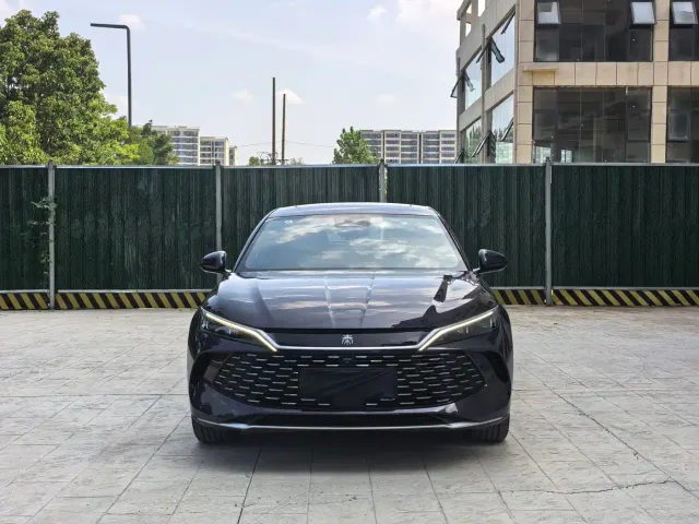 BYD Qin L 2024 DM-i 120KM Superior Edition — Фото автомобиля 2
