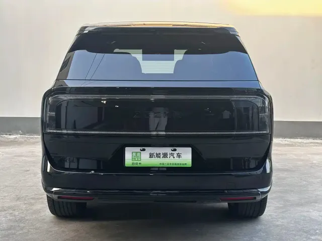 ZEEKR Zeekr 9X 2025 model Ultra Edition 70kWh — Фото автомобиля 15