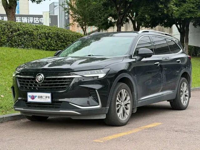 Фотография автомобиля — Buick Envision Plus