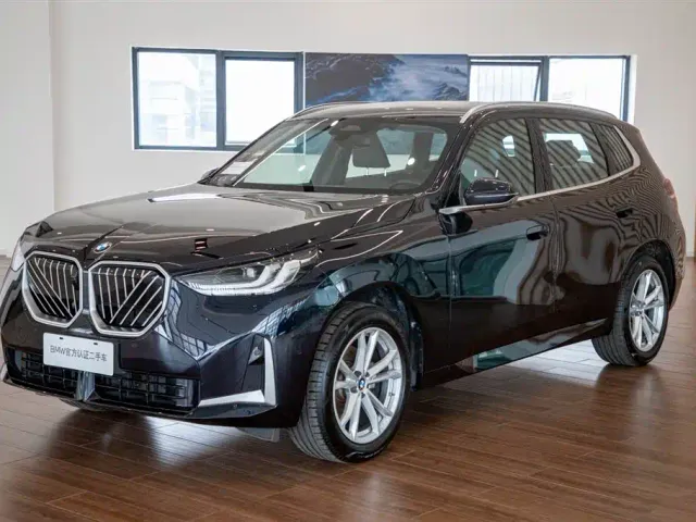 BMW X3 — Фото автомобиля 2