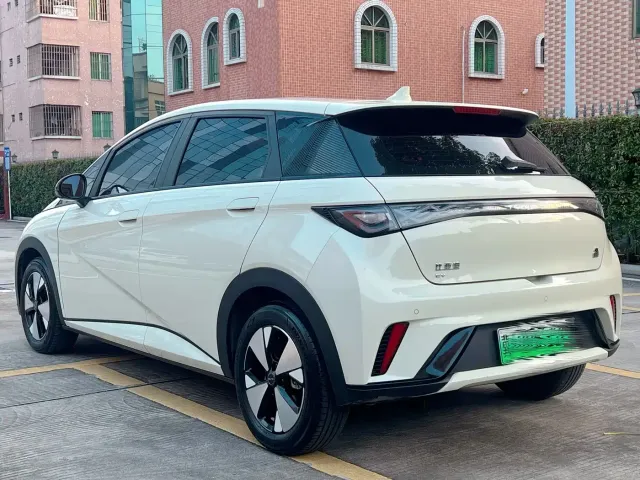 BYD Dolphin — Фото автомобиля 6