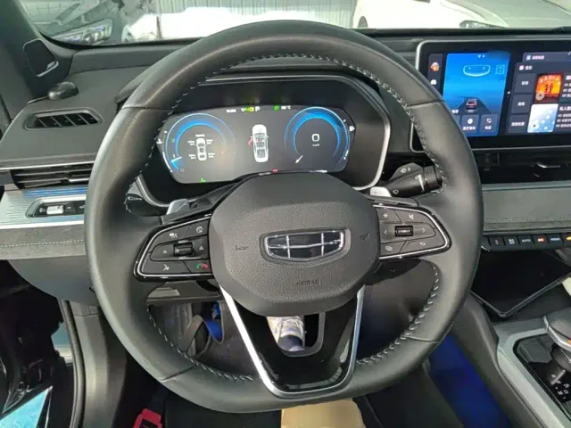 Geely Xingrui — Фото автомобиля 10
