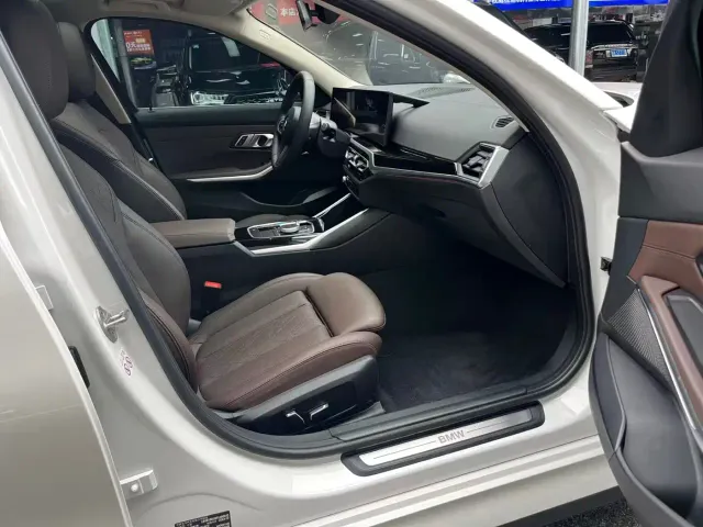 BMW i3 — Фото автомобиля 12