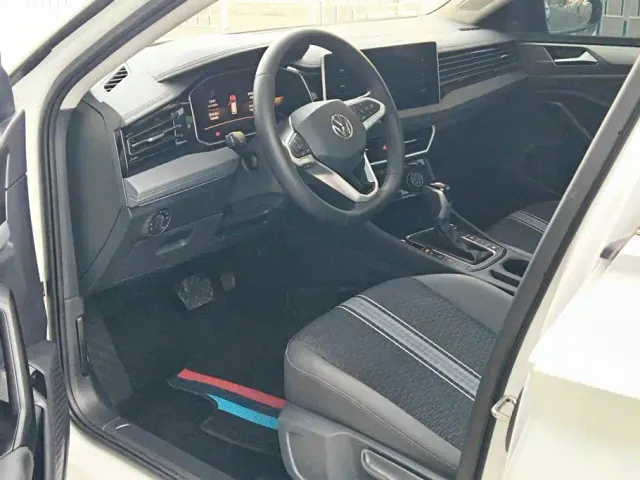 Volkswagen Sagitar — Фото автомобиля 9