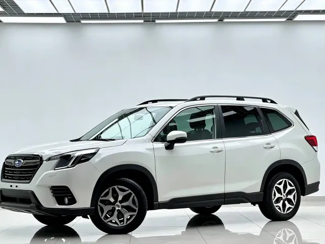 Фотография автомобиля — Subaru Forester
