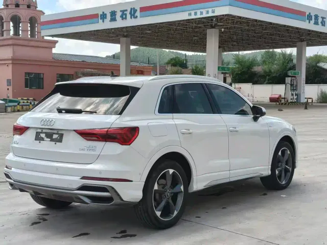 Audi Q3 — Фото автомобиля 5
