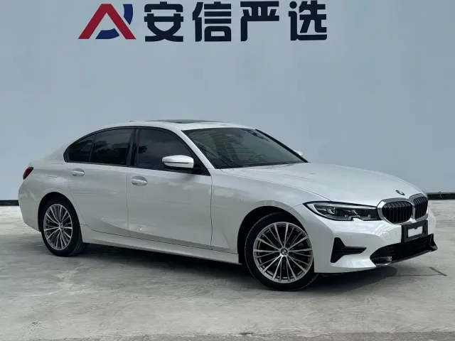 BMW BMW 3 Series 2023 320i M Sport Package — Фото автомобиля 3