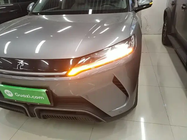 BYD Yuan UP — Фото автомобиля 23
